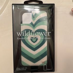 Wildflower green heart iPhone 11 case